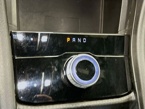 Used 2024 Jeep Grand Cherokee L Laredo image 24