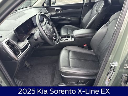 Used 2025 Kia Sorento X-Line EX AWD/4WD image 12