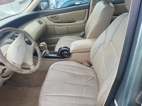 Used 2001 Toyota Avalon XLS w/ Option Pkg 5 FWD image 9
