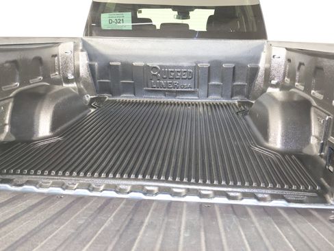 Used 2025 Chevrolet Silverado 1500 LT image 54