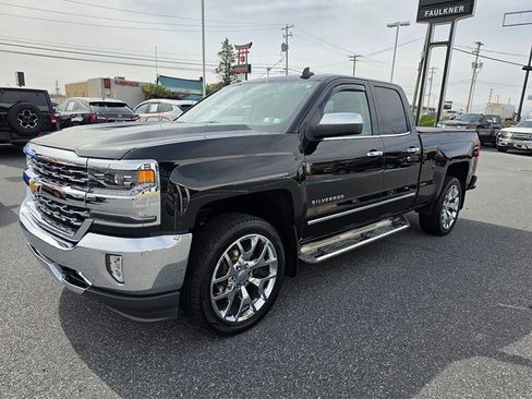 Used 2018 Chevrolet Silverado 1500 LTZ w/ Sport Package image 7