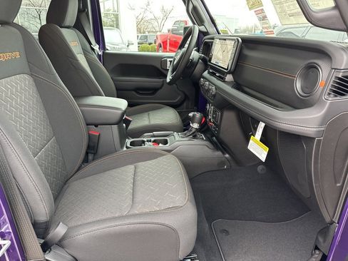 New 2026 Jeep Gladiator Mojave image 52