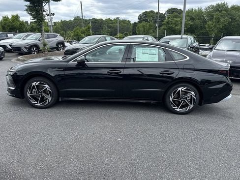 New 2026 Hyundai Sonata SEL FWD image 4