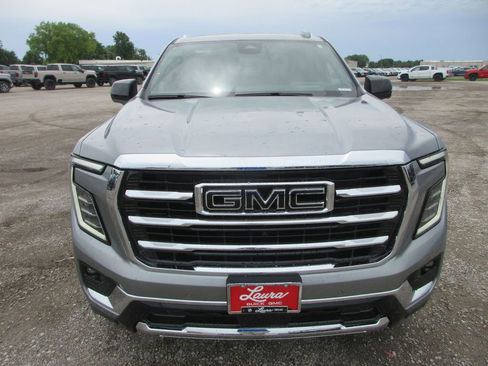 New 2026 GMC Yukon Elevation w/ Elevation Premium Package AWD/4WD image 10