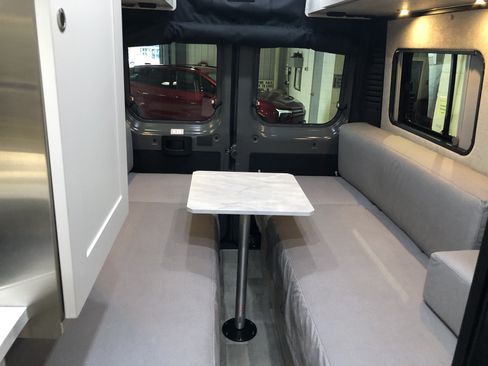 New 2024 RAM ProMaster 3500 w/ Quick Order Package 22H SLT+ FWD image 8