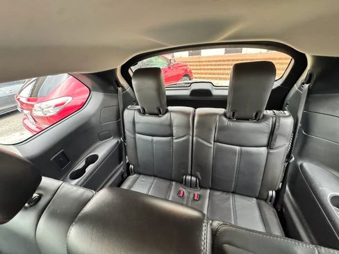Used 2013 Nissan Pathfinder SL FWD image 15