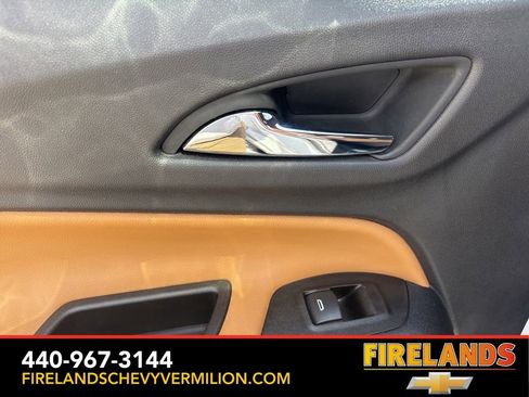 Used 2021 Chevrolet Equinox Premier image 41