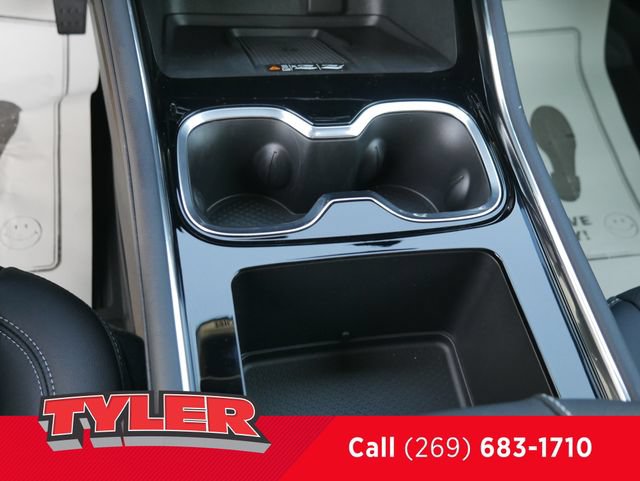 New 2027 Chevrolet Traverse LT w/ Driver Confidence Package AWD/4WD image 34