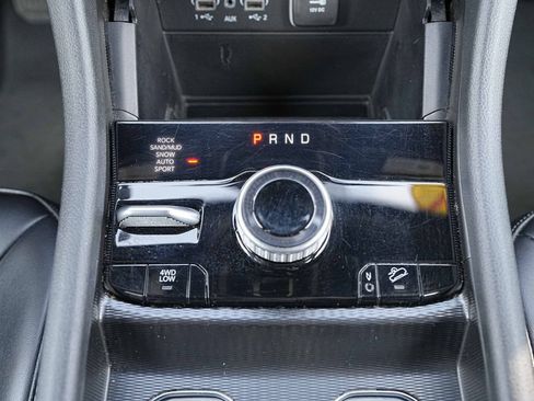 Used 2024 Jeep Grand Cherokee Limited 4xe AWD/4WD image 33