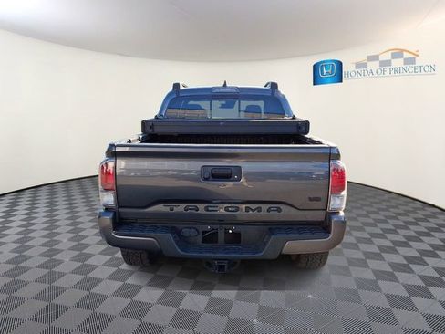 Used 2023 Toyota Tacoma TRD Sport AWD/4WD image 5
