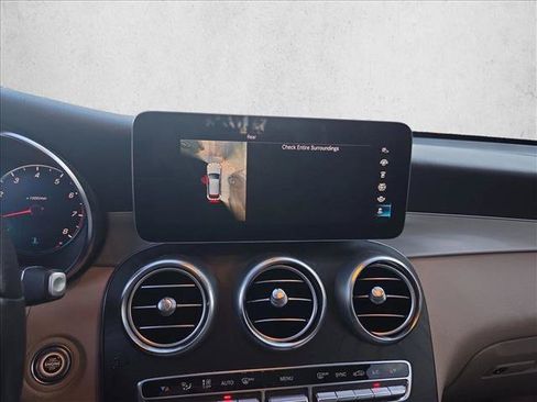 Certified 2022 Mercedes-Benz GLC 300 image 16