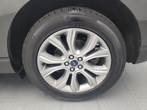 Used 2019 Ford Edge Titanium AWD/4WD image 31