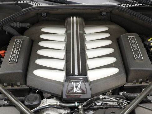 Used 2015 Rolls-Royce Ghost image 99