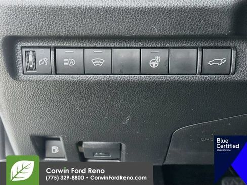 Used 2024 Toyota RAV4 SE w/ Convenience Package AWD/4WD image 14
