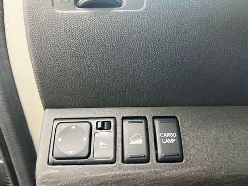 Used 2016 Nissan Frontier SV AWD/4WD image 16