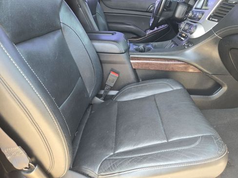 Used 2019 GMC Yukon SLT AWD/4WD image 22