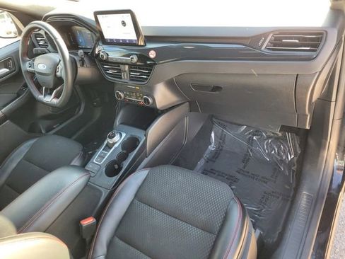 Used 2025 Ford Escape ST-Line Select image 16