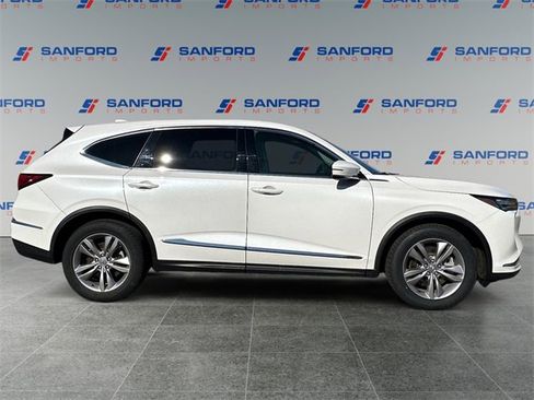 Used 2023 Acura MDX SH-AWD image 6
