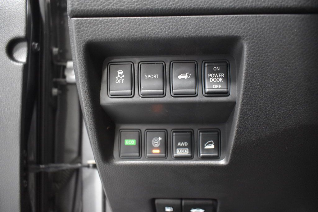 Used 2015 Nissan Rogue SL w/ SL Premium Package AWD/4WD image 19