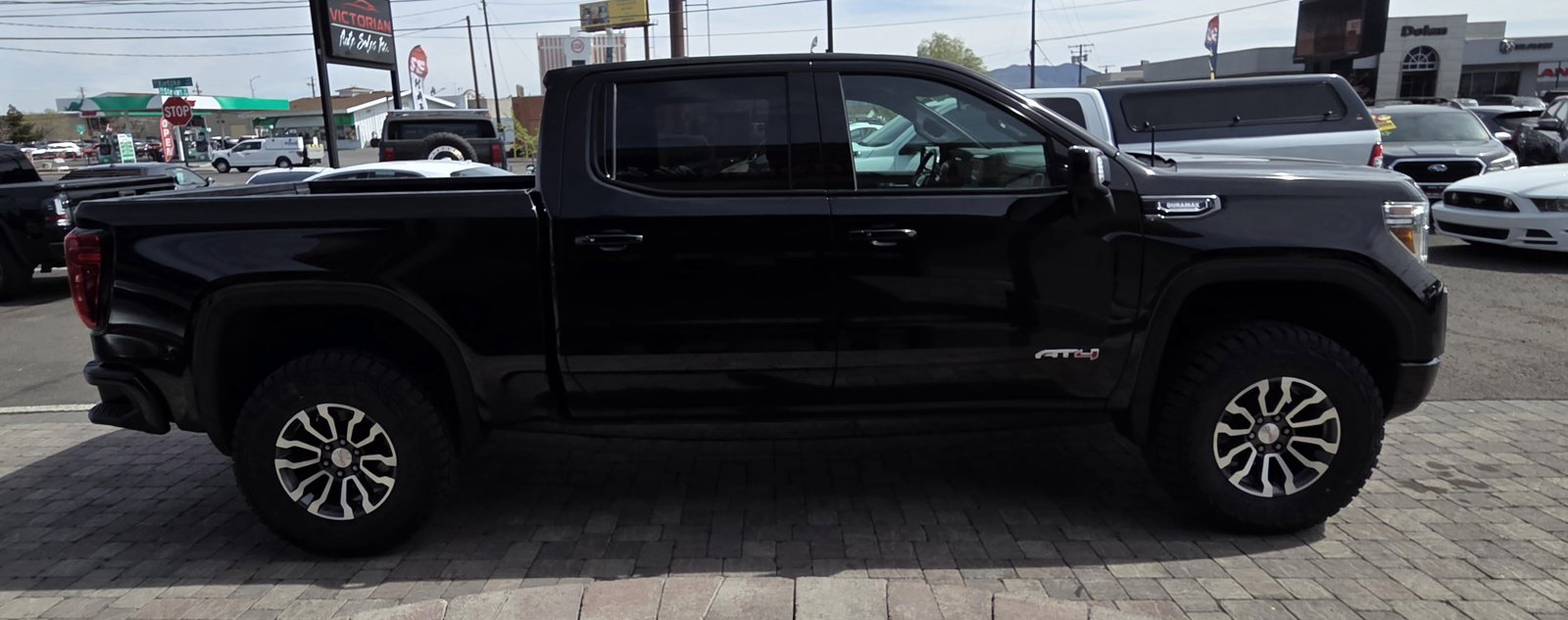 Used 2021 GMC Sierra 1500 AT4 AWD/4WD image 4