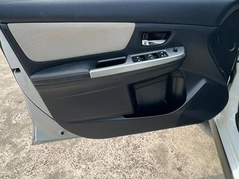 Used 2016 Subaru Crosstrek 2.0i Premium w/ Popular Package #1 image 16