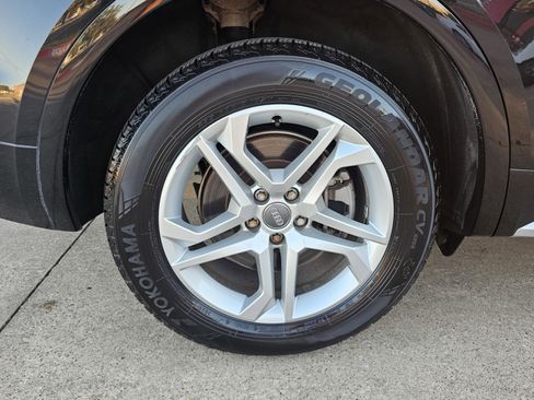 Used 2019 Audi Q5 2.0T Premium w/ Convenience Package image 15