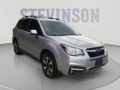 Used 2018 Subaru Forester 2.5i Limited AWD/4WD image 7