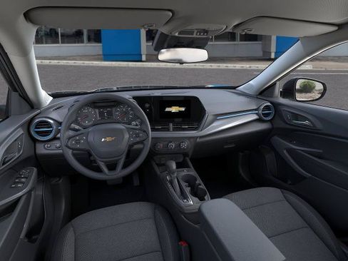 New 2026 Chevrolet Trax LS FWD image 15