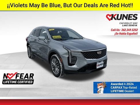 Used 2025 Cadillac XT4 Premium Luxury image 1