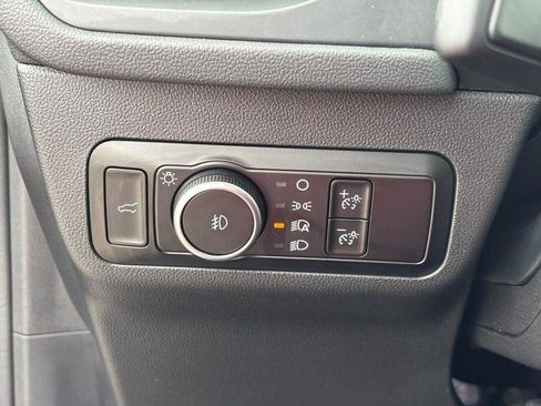 Used 2025 Ford Escape Platinum image 16