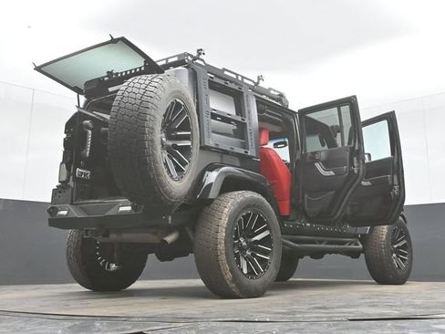 Used 2016 Jeep Wrangler Unlimited Sahara w/ Max Tow Package AWD/4WD image 53