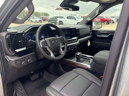 New 2026 Chevrolet Silverado 1500 RST w/ RST All Star Premium Package AWD/4WD image 12