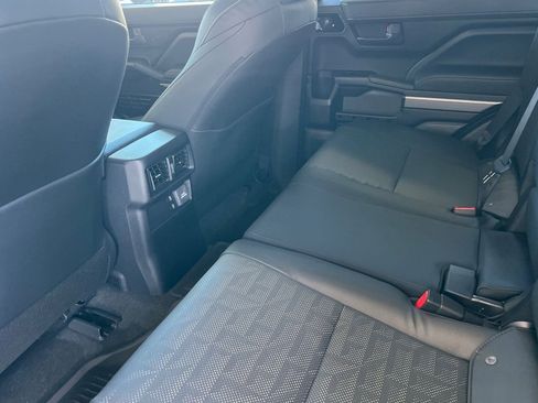 New 2026 Toyota 4Runner TRD Off-Road Premium AWD/4WD image 9