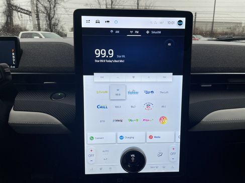 Used 2023 Ford Mustang Mach-E Premium image 46