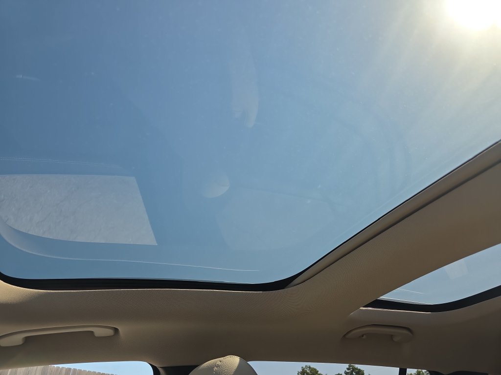Certified 2022 Mercedes-Benz GLB 250 4MATIC image 30