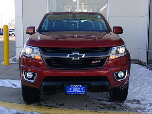 Used 2018 Chevrolet Colorado Z71 image 3