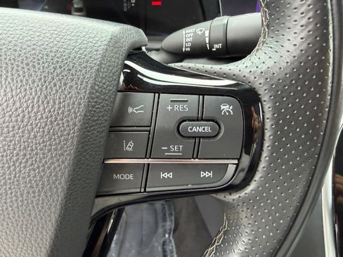 Used 2023 Toyota Mirai w/ Advanced Technology Package RWD image 16