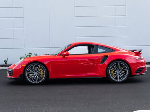 Used 2019 Porsche 911 Turbo S AWD/4WD image 20