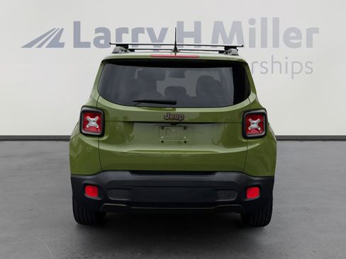 Used 2016 Jeep Renegade 75th Anniversary image 4