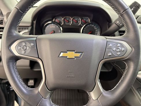 Used 2019 Chevrolet Tahoe LT image 16