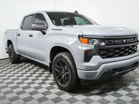 Used 2025 Chevrolet Silverado 1500 Custom w/ Turbomax Blackout Package AWD/4WD image 7