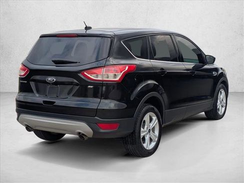 Used 2016 Ford Escape SE image 5