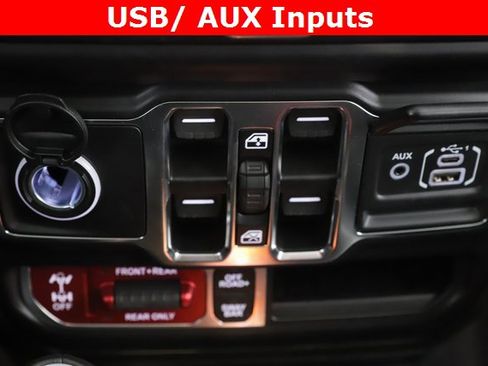 Used 2022 Jeep Gladiator Rubicon w/ Trailer Tow Package image 22