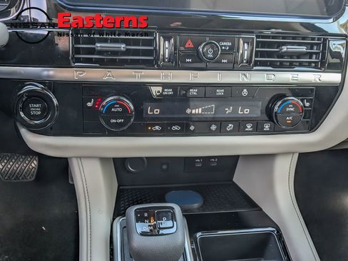 New 2026 Nissan Pathfinder SL AWD/4WD image 18