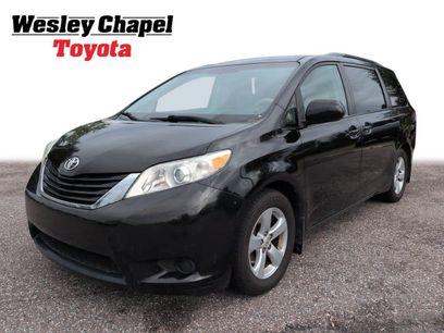 Used 2014 Toyota Sienna LE