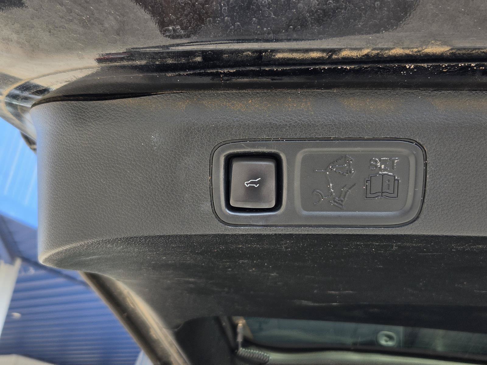 Used 2020 Ford Expedition Limited RWD image 12