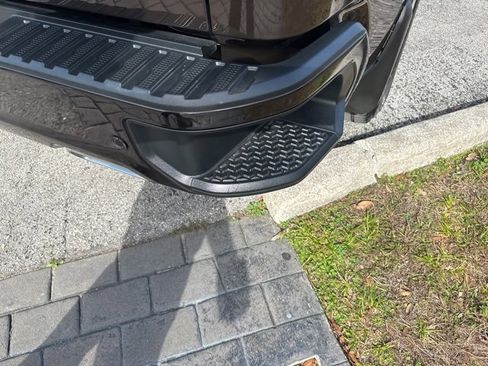 Used 2019 Chevrolet Silverado 1500 High Country w/ Technology Package image 62