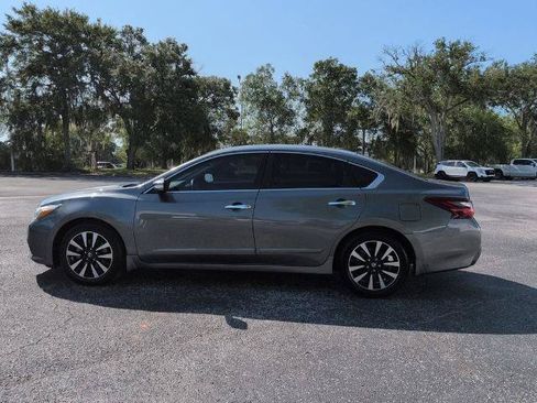 Certified 2018 Nissan Altima 2.5 SV w/ 2.5 SV Technology Package FWD image 7