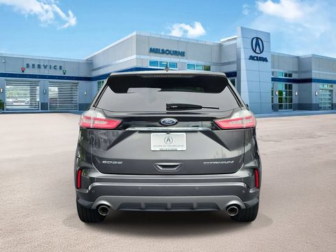 Used 2020 Ford Edge Titanium w/ Equipment Group 301A FWD image 5