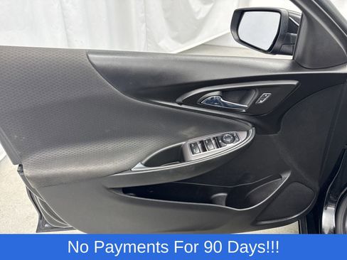 Used 2018 Chevrolet Malibu LT FWD image 8